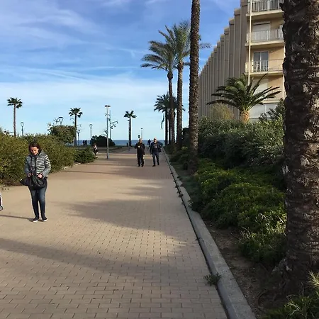 De Salou Port Aventura Apartment La Pineda